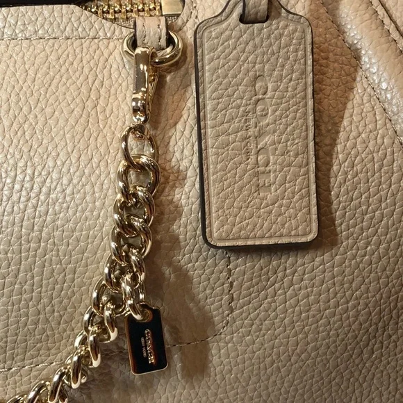 New Coach bag - Picture 5 of 6